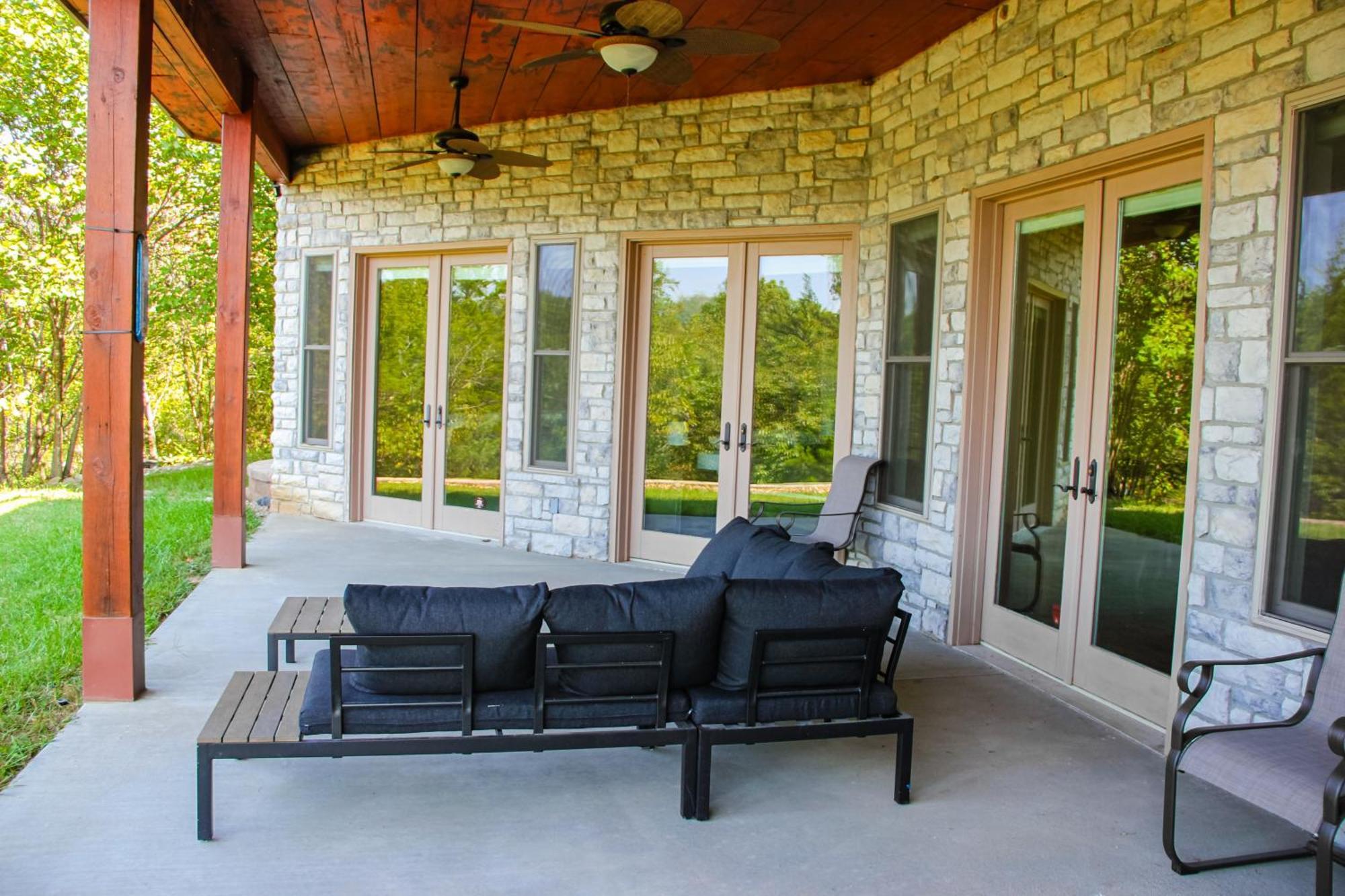 Treetop View Sanctuary Branson Exterior photo